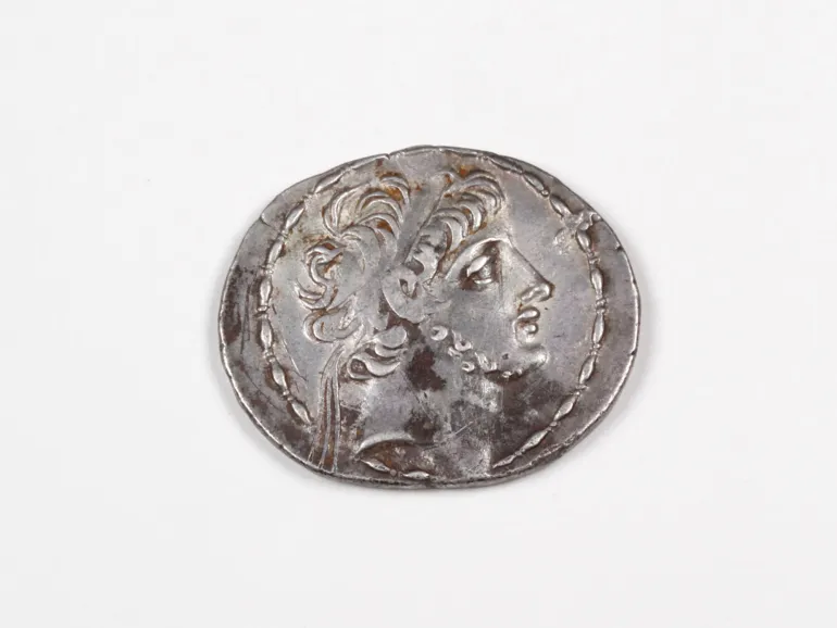 Pièce grecque en argent, tétradrachme avec profil d’Antiochus IX, SKU IB03477.