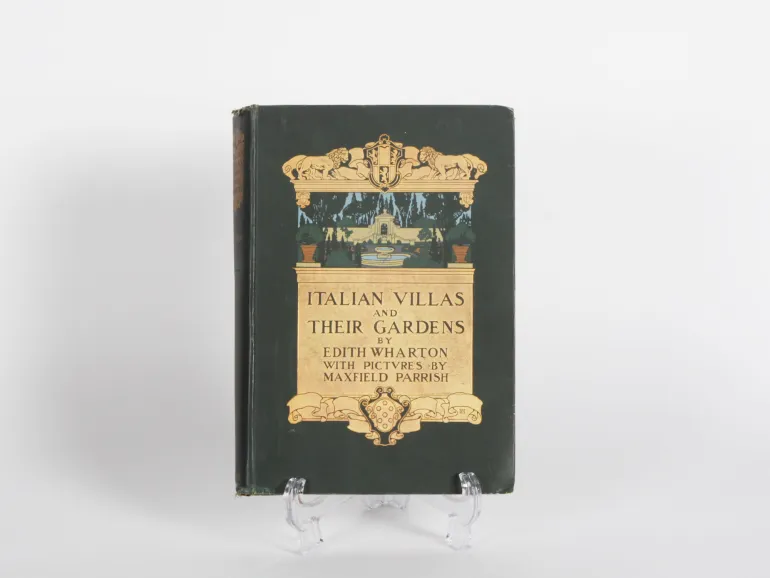 SKU IB05756: غلاف أمامي لكتاب "Italian Villas and Their Gardens" لإديث وارتون، مع عنوان ذهبي ورسمة حديقة.