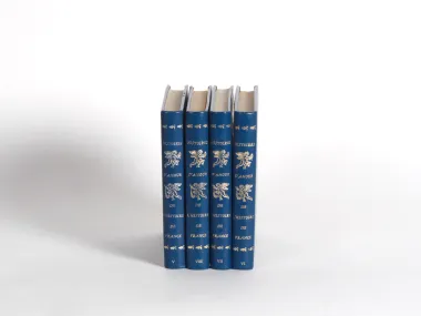 أربعة مجلدات زرقاء من Histoires d'Amour de l'Histoire de France، الأجزاء V وVI وVII وVIII، SKU IB06443.
