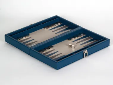 IB08700 backgammon leather case, blue open set with metallic chips and dice.