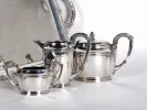 طقم شاي من الفضة الاسترليني مع صينية وإبريق شاي وسكرية ووعاء كريما، SKU IB06556.