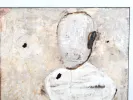 Nam Ki Ho, IB07340 : tableau-sculpture abstrait en technique mixte, avec forme blanche évoquant la cire sur fond texturé clair.
