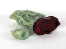 Vase chinois à couvercle en jade sur base en bois, IB08605