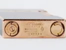 Briquet S.T. Dupont Ligne 2 en laque bleue et finition or rose, vue du dessous, SKU IB08906.